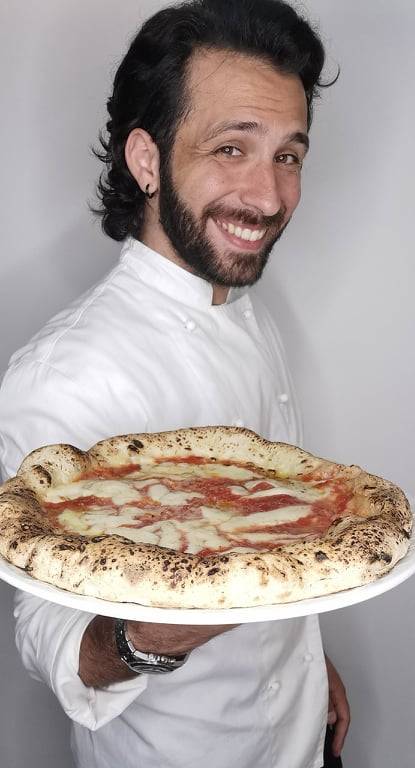 Pizza Margherita ricetta semplice