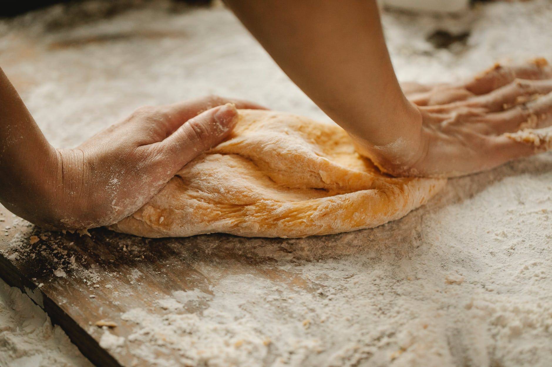 Pane con lievito madre rinfrescato la sera prima