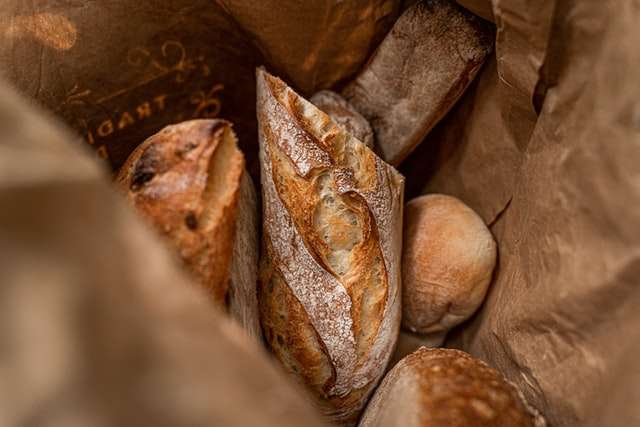 Pane facile e veloce fatto in casa