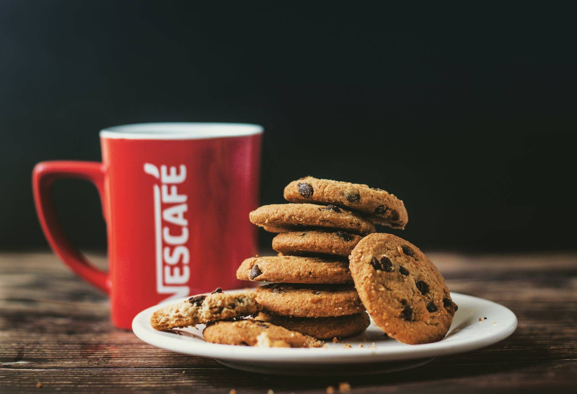 BISCOTTI con gocce di CIOCCOLATO fatto in casa